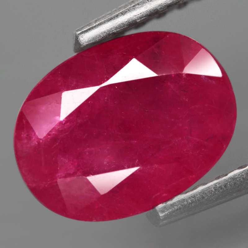 1.67Ct.  Ruby Pinkish Red Oval Shape Tanzania Gem Ravishing Colour!Normal Heated