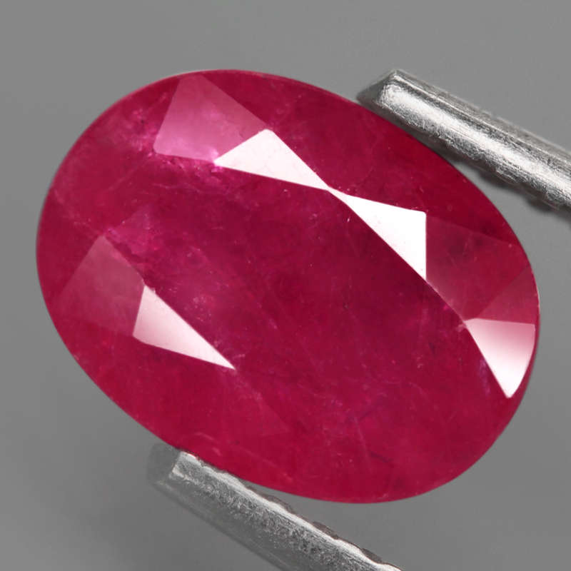 1.67Ct.  Ruby Pinkish Red Oval Shape Tanzania Gem Ravishing Colour!Normal Heated