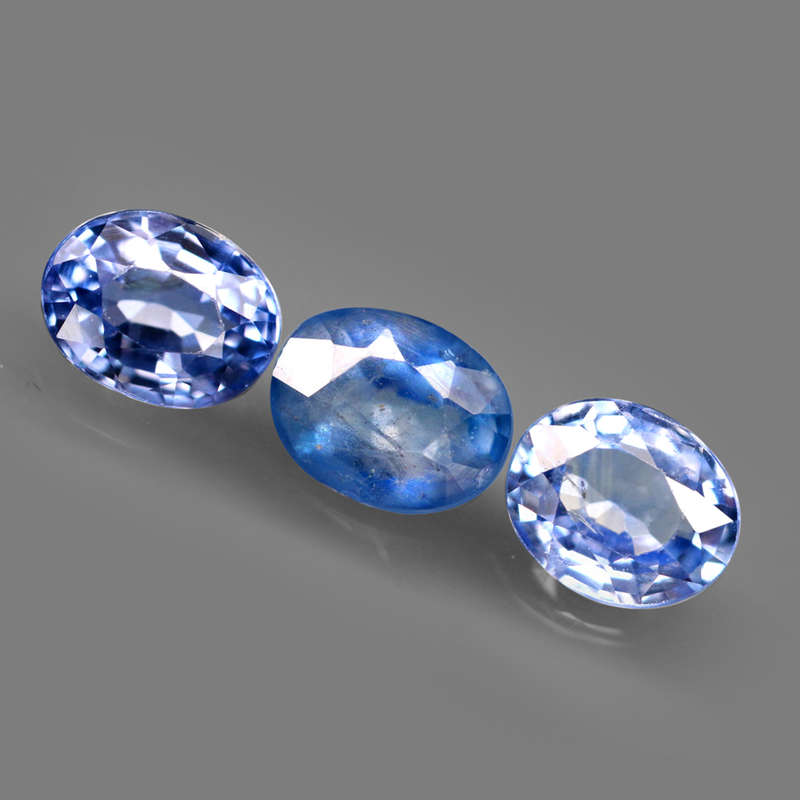 1.50Ct.  Sapphire Blue Oval Sri Lanka, Ceylon Luxurious For Jewelry! Normal Heated