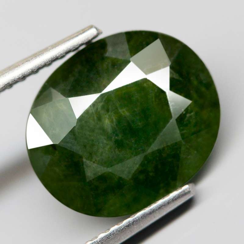 3.99Ct.  Sapphire Green Oval Gem Ravishing Color Normal Heated Gemstone