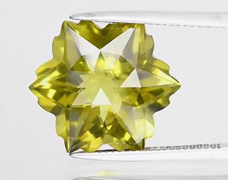 2.82ct Snowflake Olive Quartz 9x9mm VS Natural  - Brazil Gemstone