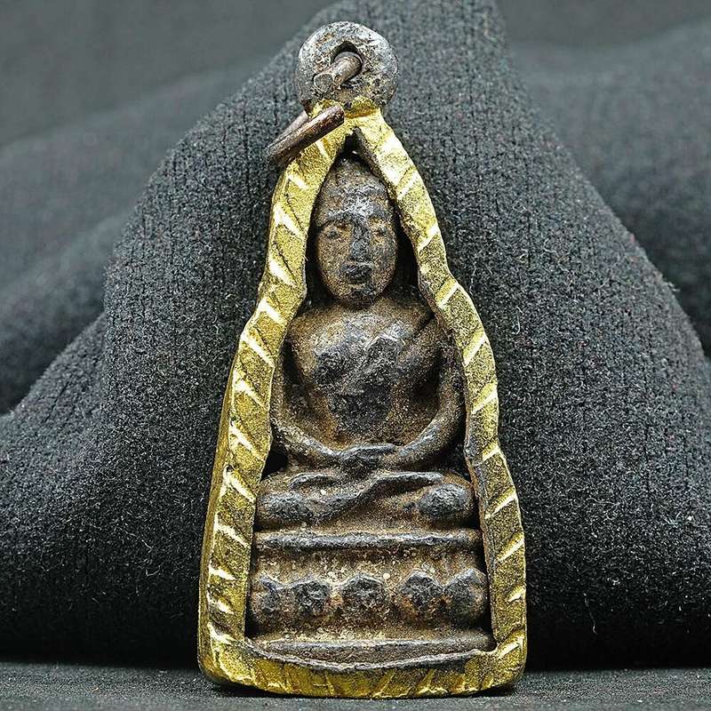 Thai Buddha Amulet Phra Chaiwat Wat Chana Songkhram Mixed Metal