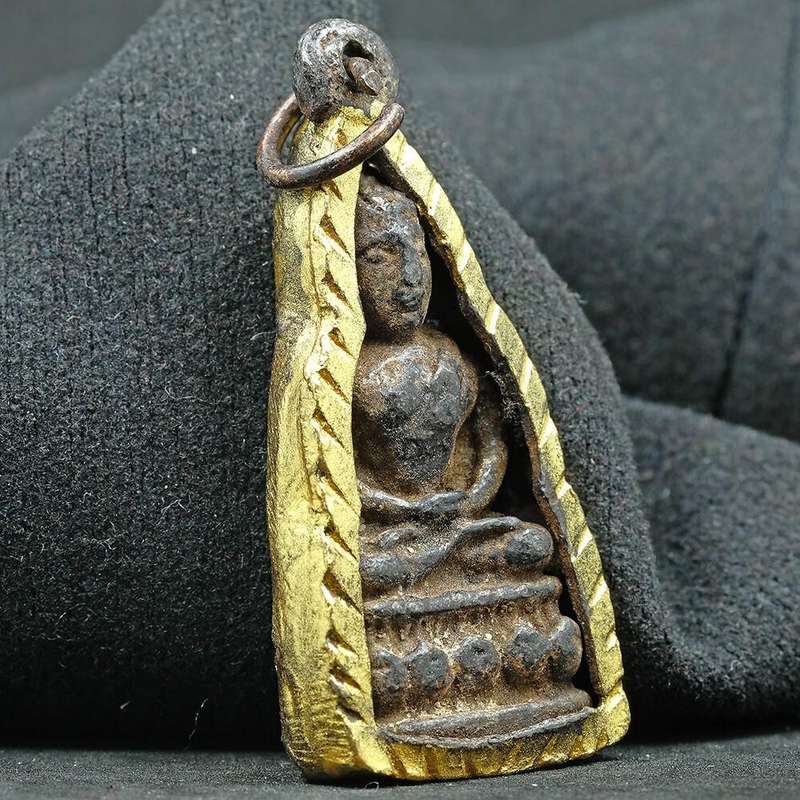 Thai Buddha Amulet Phra Chaiwat Wat Chana Songkhram Mixed Metal