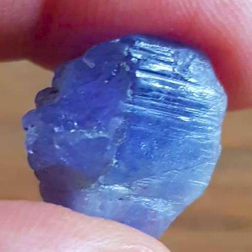 TANZANITE 25.67Cts. NATURAL VIOLET BLUE  ROUGH