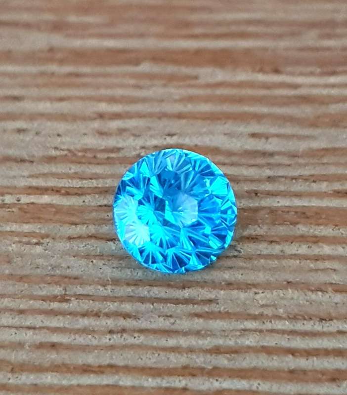 2.76Ct Aqua Cubic Zirconia Pyrotechnic Cut Round shape 7mm