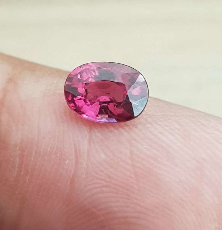 1.27Ct.Cherry Pink Rhodolite Garnet Africa Ravishing Color & Full Fire! Natural