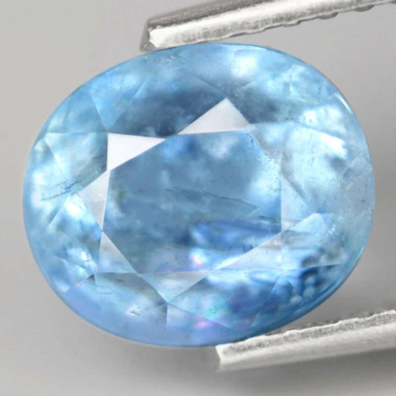 1.78Ct.  Aquamarine Sky Blue Oval Unheated Brazil Ravishing Natural Gemstone