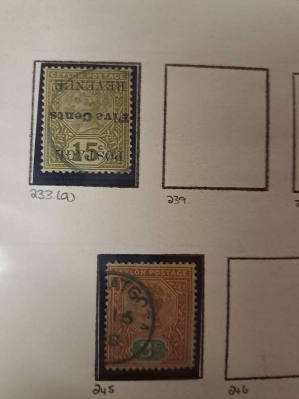 Ceylon - 254 stamps - Reduced price