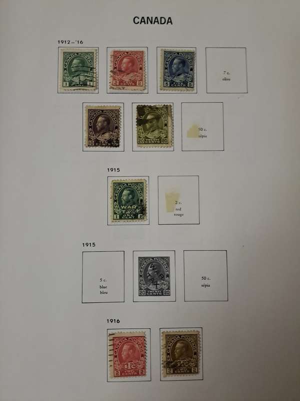 Canada Pre-printed album - Reduced price