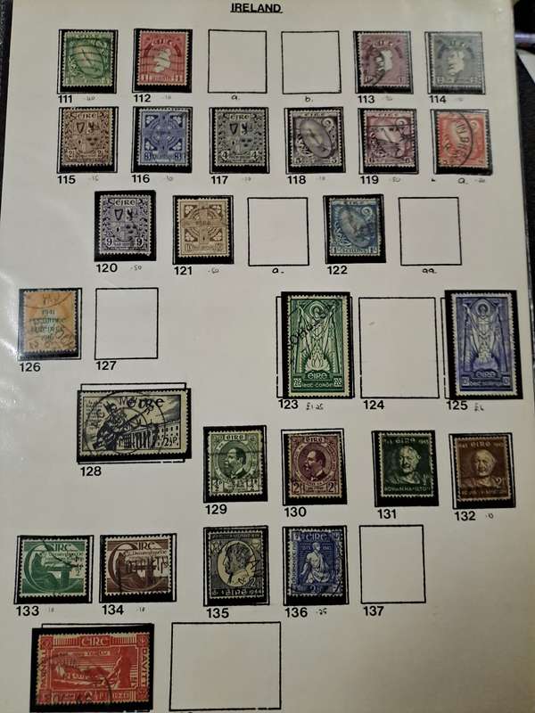 Ireland - 65 stamps - Reduced price