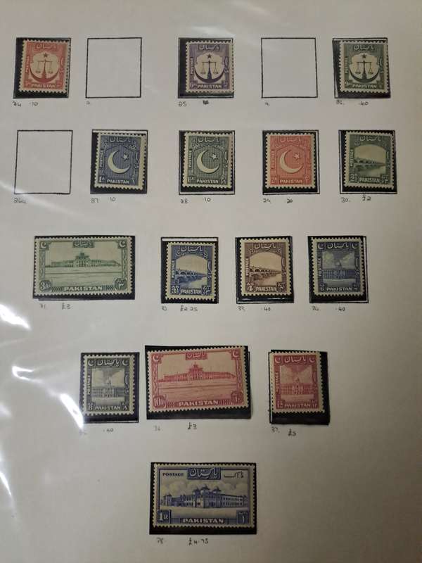 Pakistan - 73 Stamps - Reduced price