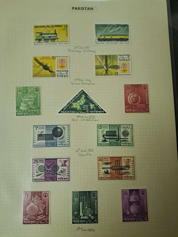 Pakistan - 73 Stamps - Reduced price