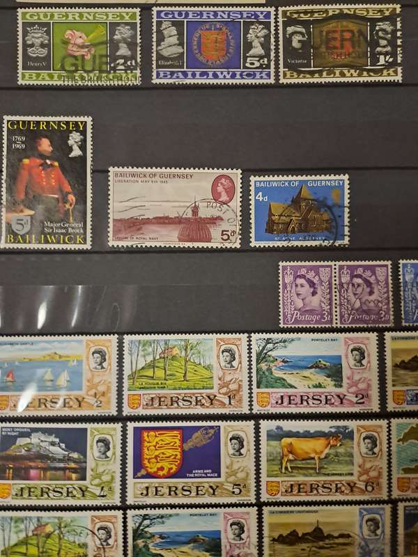 QE II + GB Postage due stamps - reduced price
