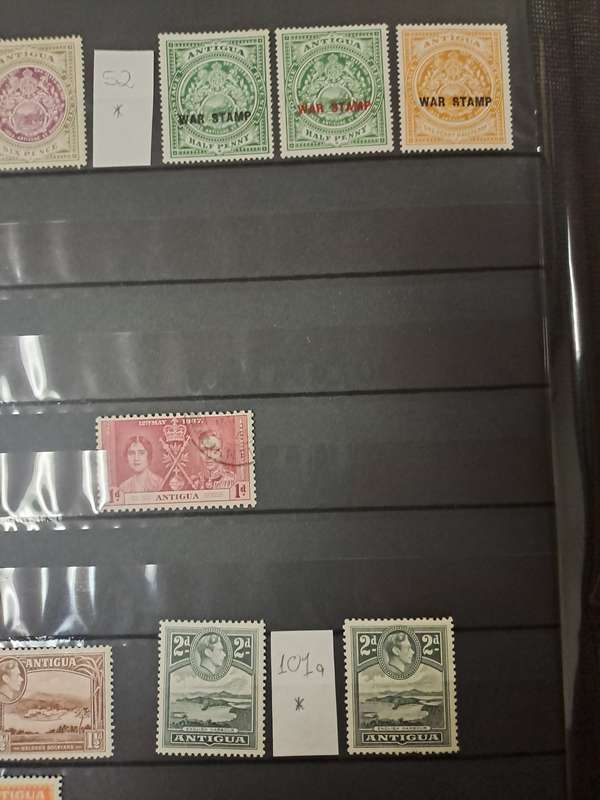 Antigua - 36 Stamps - Reduced price