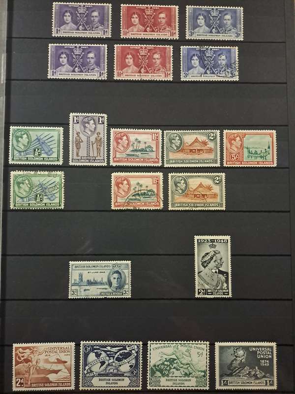 British Solomon Islands - 37 Stamps - Reduced price