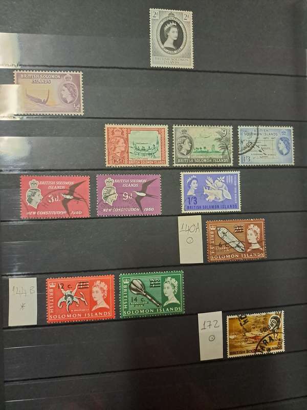 British Solomon Islands - 37 Stamps - Reduced price