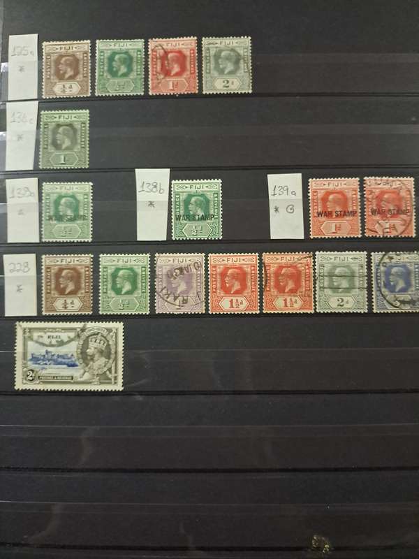 Fiji - 106 Stamps - Reduced price
