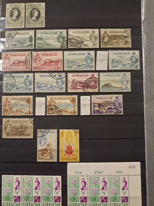 Gibraltar - 135 Stamps - Reduced price