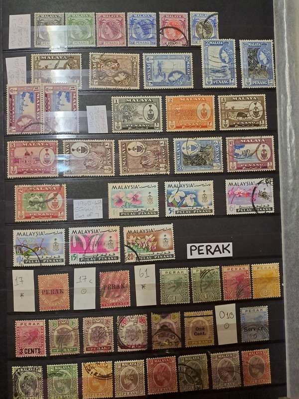 Malayasia - 164 Stamps