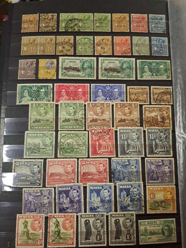 Malta - 288 Stamps