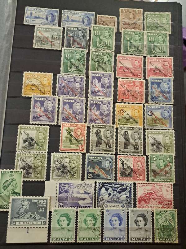 Malta - 288 Stamps