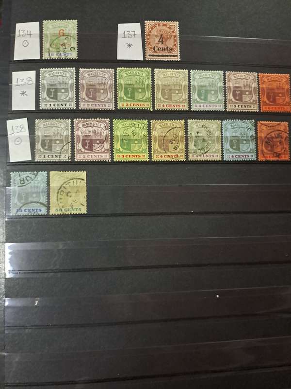 Mauritius - 229 Stamps