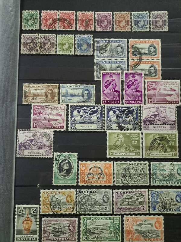 Nigeria - 141 Stamps