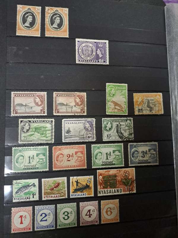Nyasaland - 109 Stamps