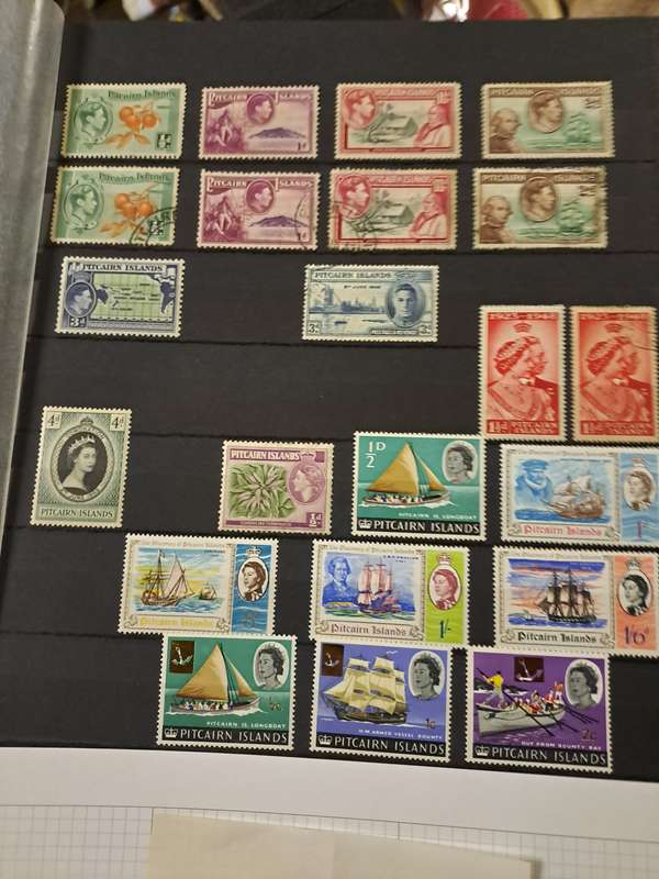 Pitcairn Islands - 22 Stamps