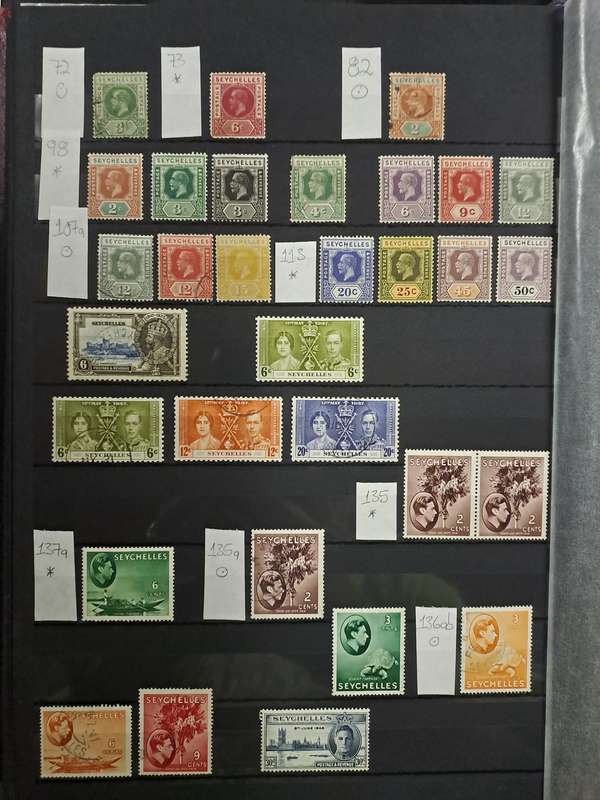 Seychelles - 94 Stamps - Reduced price