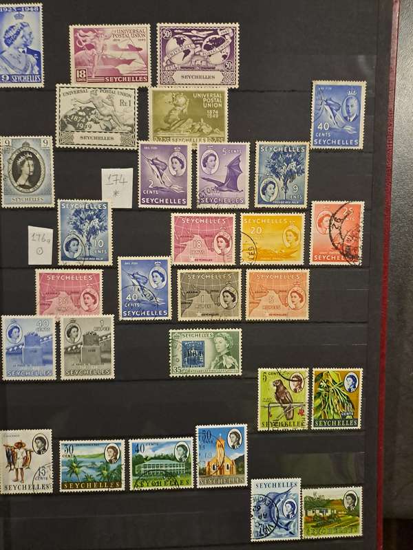 Seychelles - 94 Stamps - Reduced price