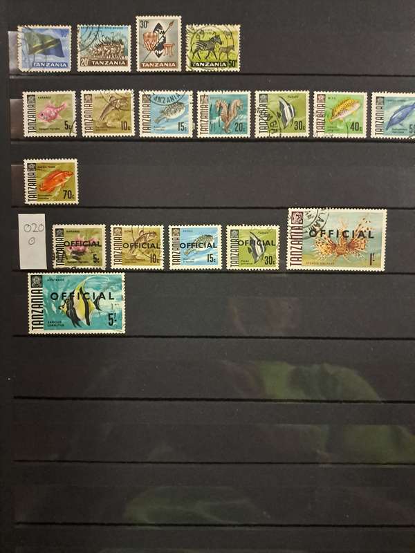 Tanzania - 18 Stamps