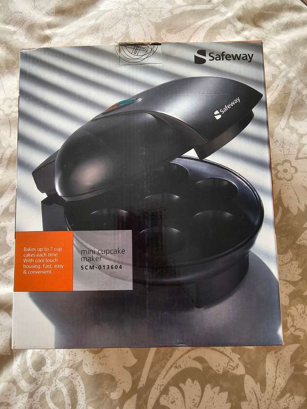 Safeway Mini CupCake Maker