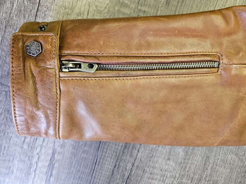 MINT!!! JEKYLL & HIDE Leather Jacket