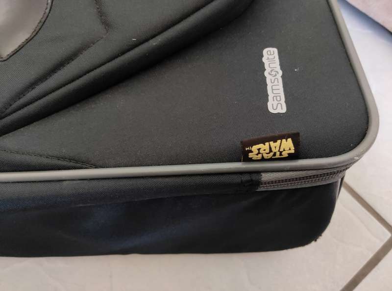 Star wars limited editions darth vader samsonite suitcase rare