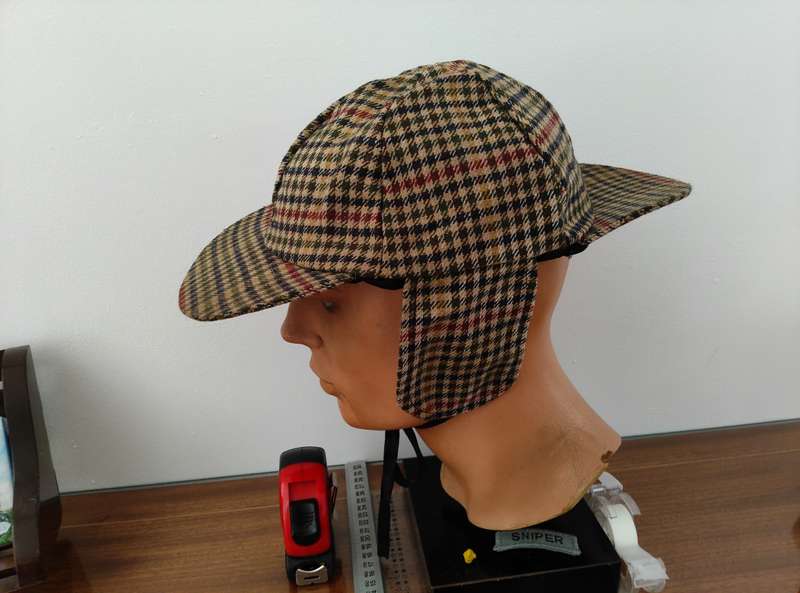 SHERLOCK HOLMES DEERSTALKERS HAT