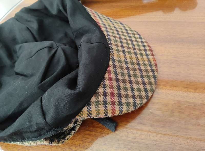 SHERLOCK HOLMES DEERSTALKERS HAT