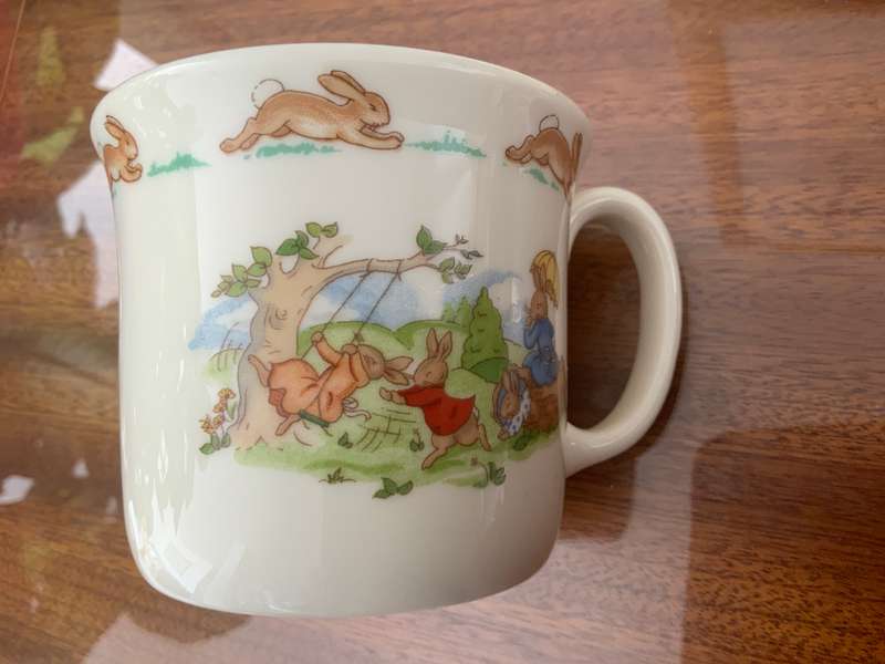Bunnykins   Royal Doulton bowl & plate cup money book box