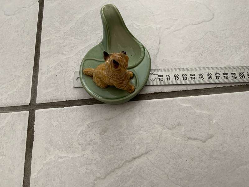 vintage wade dog pipe rack holder