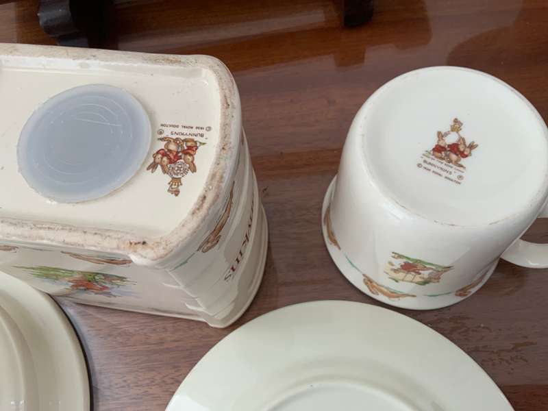 Bunnykins   Royal Doulton bowl & plate cup money book box