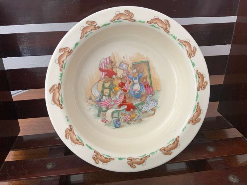 Bunnykins   Royal Doulton bowl & plate cup money book box