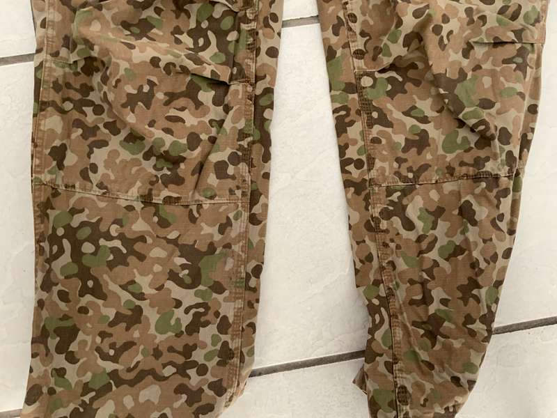 stunning Camouflaged trousers size 32