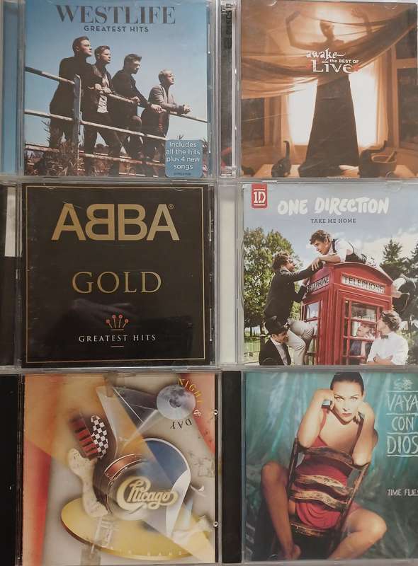 Collection of 22 music CDs (bands)