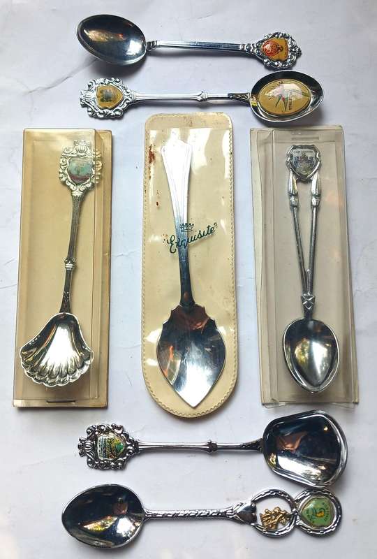 7 x Souvenir Spoons (Southern Africa)