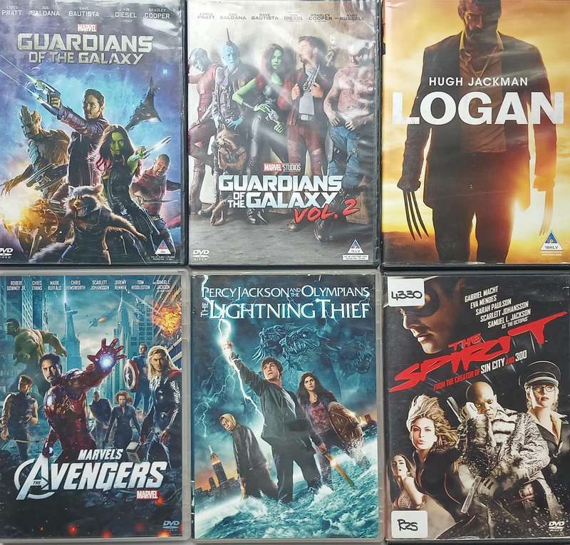 Collection of 6 DVDs (superheroes)
