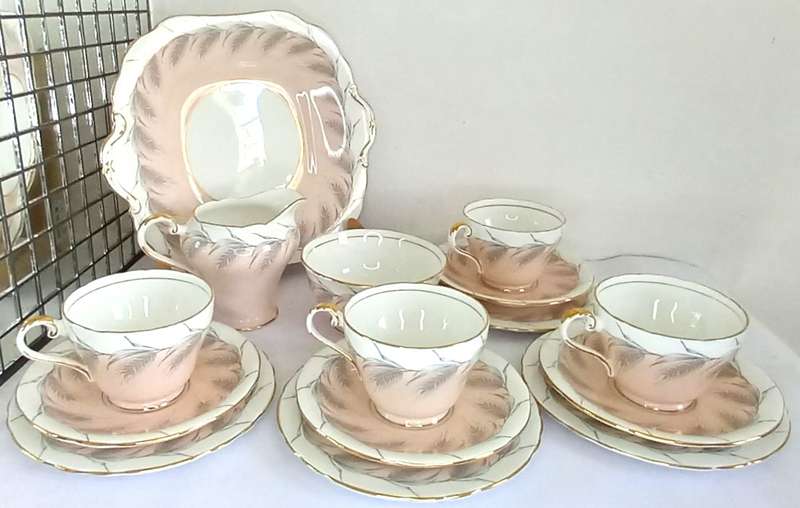 Pink Ainsley Tea Set (21 pcs)