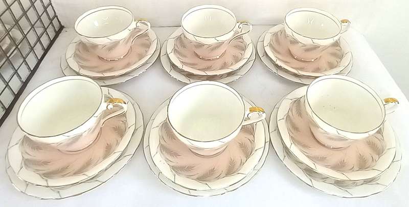 Pink Ainsley Tea Set (21 pcs)