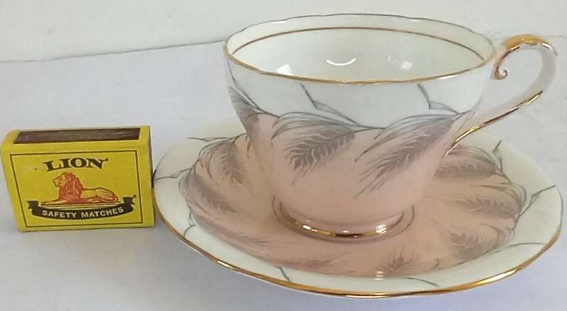 Pink Ainsley Tea Set (21 pcs)