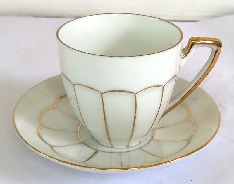 Czechoslovakian "Victoria China" Demitasse Coffee Set (11 pcs)