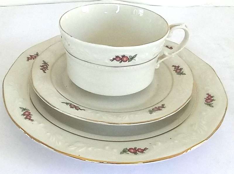 Huguenot Royale Part Tea Set (14 pcs)